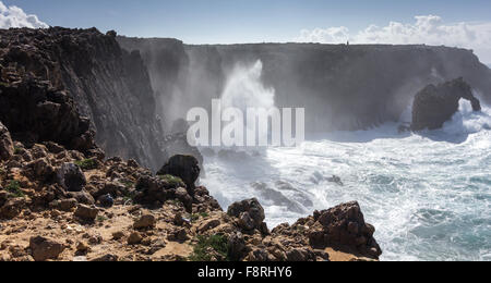 Scogliere e coste, Bordeira, Faro, Portogallo Foto Stock