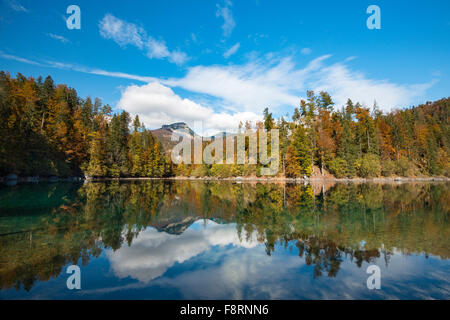 Autunno umore dalla Kleiner Ödsee lago, Totes Gebirge, Almtal, Austria superiore, Austria Foto Stock