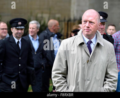 Londra, 14 ottobre. Matt Wrack e membri dei vigili del fuoco dell'Unione preparare alla lobby e il Parlamento ... Foto Stock