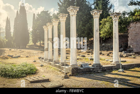 Colonne in antico sito di Asclepeion all isola di Kos in Grecia Foto Stock