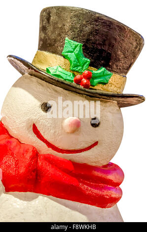 Pupazzo di neve con cappello a cilindro e scialle rosso Foto Stock