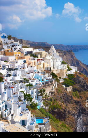 Thira (città capitale di Santorini) - villaggio situato sulla scogliera, isola di Santorini, cicladi grecia, Foto Stock