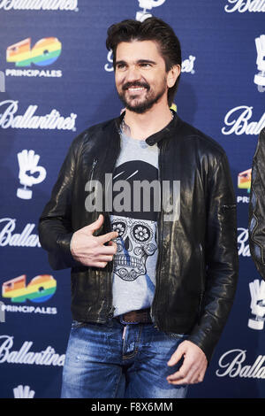 Madrid, Spagna. Undicesimo Dec, 2015. Juanes assiste '40 Principales Awards' 2015 photocall al Palacio de los Deportes il 11 dicembre 2015 a Madrid, Spagna. Credit: Jack Abuin/ZUMA filo/Alamy Live News Foto Stock