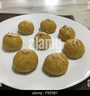 Indian dolce e speziato cibo leggero per la prima colazione Foto Stock