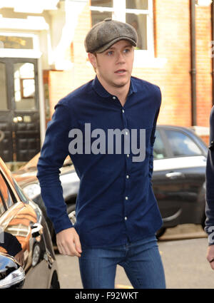 Niall Horan arriva a Maida Vale Studios con: Niall Horan dove: Londra, Regno Unito quando: 12 Nov 2015 Foto Stock