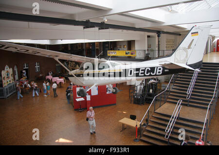 Die Cessna, mit der Mathias Rust 1987 auf dem Roten Platz in Moskau a landete - Deutsches Technikmuseum, Berlino-Kreuzberg. Foto Stock