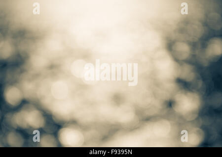 Bellissimo sfondo naturale con luci bokeh di fondo Foto Stock