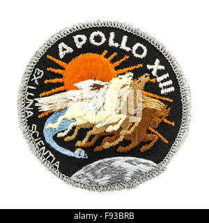 Missione Apollo 13 badge dall'Ill stregate sbarco sulla Luna 11-17 Aprile 1970 Foto Stock
