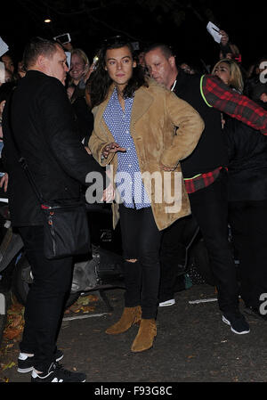 Un senso lasciare maida vale studios con: Harry stili dove: Londra, Regno Unito quando: 12 Nov 2015 Foto Stock