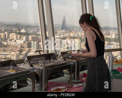 Il ristorante rotante in Yanggakdo-Hotel, Pyonyang, Corea del Nord, Asia Foto Stock