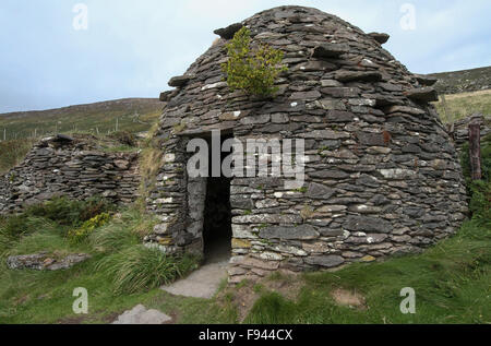 Beehive capanna a Fahan sulla penisola di Dingle Foto Stock