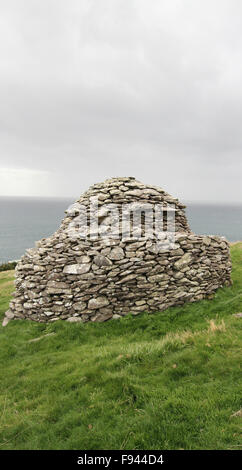 Beehive capanna a Fahan sulla penisola di Dingle Foto Stock