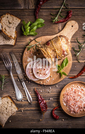 Vista superiore del ventre ripiene di bacon Foto Stock