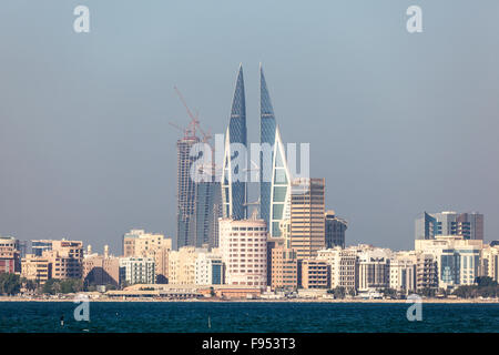 Skyline di Manama City, Bahrain Foto Stock