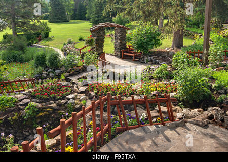 Cascata di giardini in Banff, il Parco Nazionale di Banff, Alberta, Canada Foto Stock