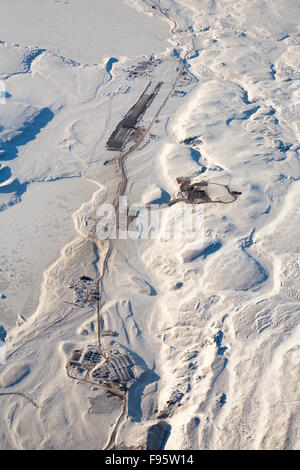 Una veduta aerea di Baffinland's Mary River ironore miniera sul Isola Baffin, Nunavut, Canada. Foto Stock