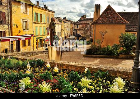 "Cyrano de Bergerac statua, Bergerac, Dipartimento di Dordogne, Aquitaine, Francia Foto Stock