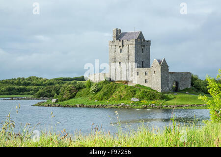 Dunguaire Castle, Kinvara, nella contea di Galway, Irlanda Foto Stock