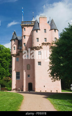 Craigievar Castle - nelle vicinanze Alford, Aberdeenshire, Scozia. Foto Stock