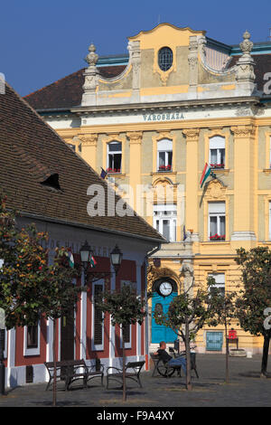 Ungheria Óbuda Budapest Fő Tér Town Hall Street scene Foto Stock