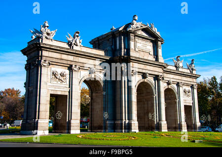 La Puerta de Alcalá, Madrid, Spagna Foto Stock