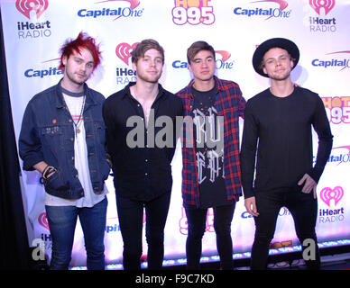 Washington, DC, Stati Uniti d'America. Xiv Dic, 2015. 5 SECONDI DI ESTATE assiste Hot 99.5's annuale Radio iHeart Jingle Ball in concerto al Verizon Center. © Tina Fultz/ZUMA filo/Alamy Live News Foto Stock