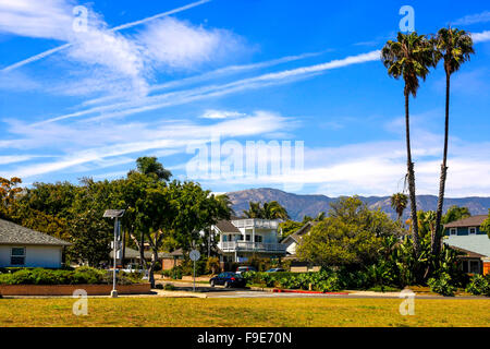 Case sul litorale Dr litorale opposto Beach Park a Santa Barbara CA Foto Stock