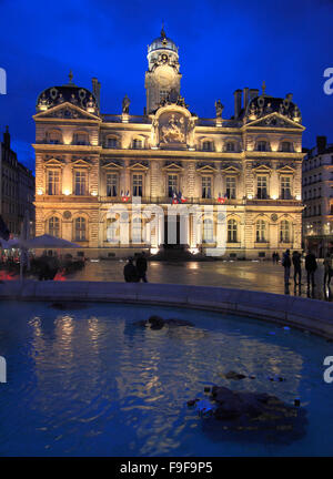 Francia Rhône-Alpes Lione Hôtel de Ville Municipio Place des Terreaux Foto Stock