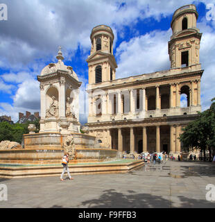 Francia, Parigi, Saint-Sulpice, fontana, chiesa, Foto Stock