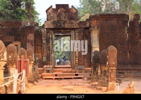 Tempio Banteay Srei in Angkor Foto Stock