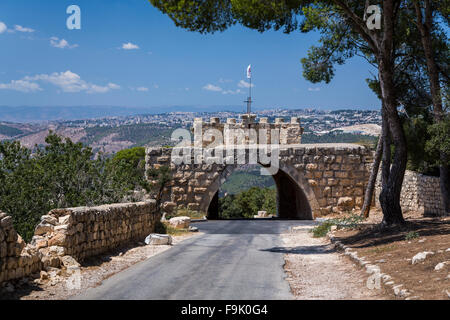 Porta del vento in entrata alla Chiesa della Trasfigurazione sito sul monte Tabor, Israele, Medio Oriente. Foto Stock