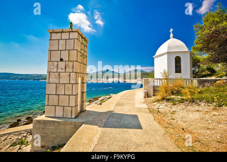 Dugi otok lanterna e cappella vicino a Sali, Dalmazia, Croazia Foto Stock