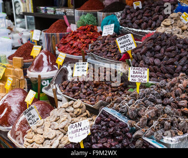 Famose le delizie turche sul mercato Foto Stock