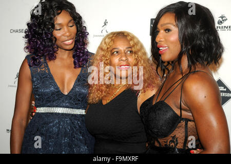 Venus Williams, Oracene Price und Serena Williams bei der Sports Illustrated sportivo dell'anno cerimonia 2015 am Pier sessanta der Moli Chelsea. New York, 15.12.2015/picture alliance Foto Stock