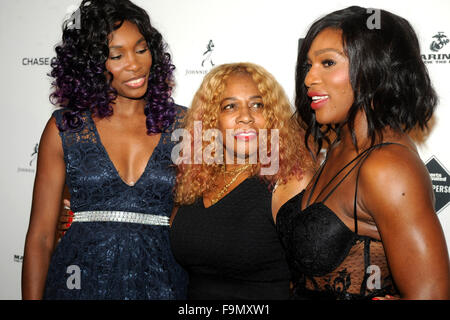 Venus Williams, Oracene Price und Serena Williams bei der Sports Illustrated sportivo dell'anno cerimonia 2015 am Pier sessanta der Moli Chelsea. New York, 15.12.2015/picture alliance Foto Stock