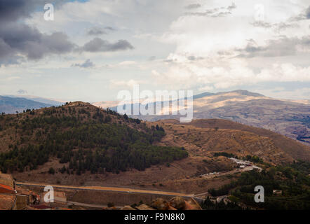 Vista di Troina, piccola città in Sicilia - Italia Foto Stock