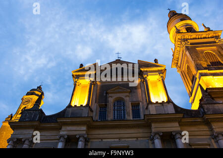 Basilica di San Michele Arcangelo a Menton, Francia Foto Stock