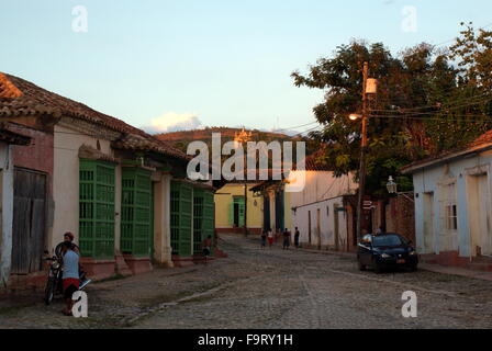 Scena di strada in Trinidad, Cuba Foto Stock