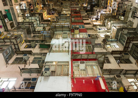 Alta densità di edifici di appartamenti a Hong Kong Foto Stock