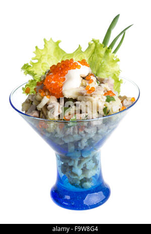 Con insalata di gamberetti, avocado, pomodori, caviale rosso Foto Stock