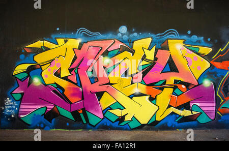 Arte dei Graffiti a Horbury Junction alla metropolitana, Wakefield, Regno Unito. Foto Stock