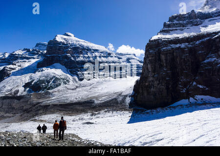 Piano di sei ghiacciai trail, Lago Louise, il Parco Nazionale di Banff, Alberta, Canada. Foto Stock