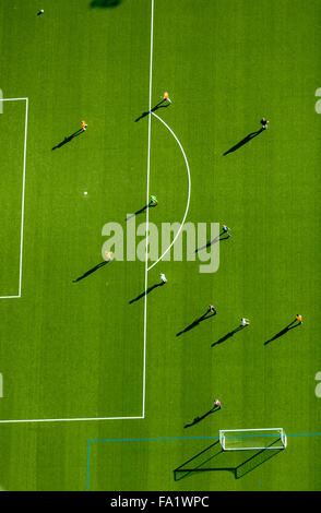 Campo da gioco stadio su Landring Weg, formazione, passo artificiale, tappeto erboso artificiale, la formazione dei giovani, calcio, Haßlinghausen Foto Stock