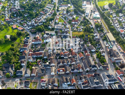 Vista aerea, City Centre, Municipio Balve, regione di Sauerland, Renania settentrionale-Vestfalia, Germania, Europa, vista aerea, Foto Stock