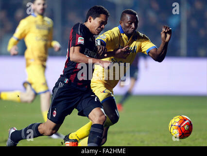 Frosinone, Italia. Xx Dec, 2015. Bacca durante il campionato italiano di una partita di calcio tra Frosinone e AC Milano presso lo Stadio Matusa di Frosinone. Milano ha vinto con il punteggio di 4 - 2. Credito: Ciro De Luca/Pacific Press/Alamy Live News Foto Stock