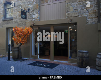 Nant distilleria di whisky bar in Salamanca Place, Hobart, Tasmania. N. PR o MR Foto Stock