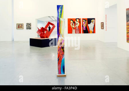 Galleria interna nel Museo di Arte Contemporanea di San Paolo (MAC), San Paolo, Brasile, Sud America Foto Stock