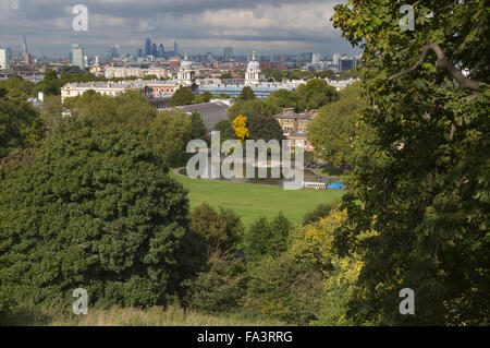 In Canarie Wharfe & Central London da Greenwich Park Foto Stock