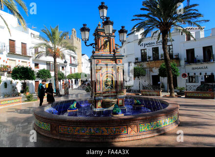 Plaza de Espana, Vejer de la Frontera, la provincia di Cadiz Cadice, Spagna Foto Stock