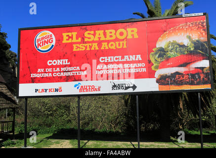 Burger King American fast food segno vicino a Conil de la Frontera e Chiclana de la Frontera, la provincia di Cadiz Cadice, Spagna Foto Stock